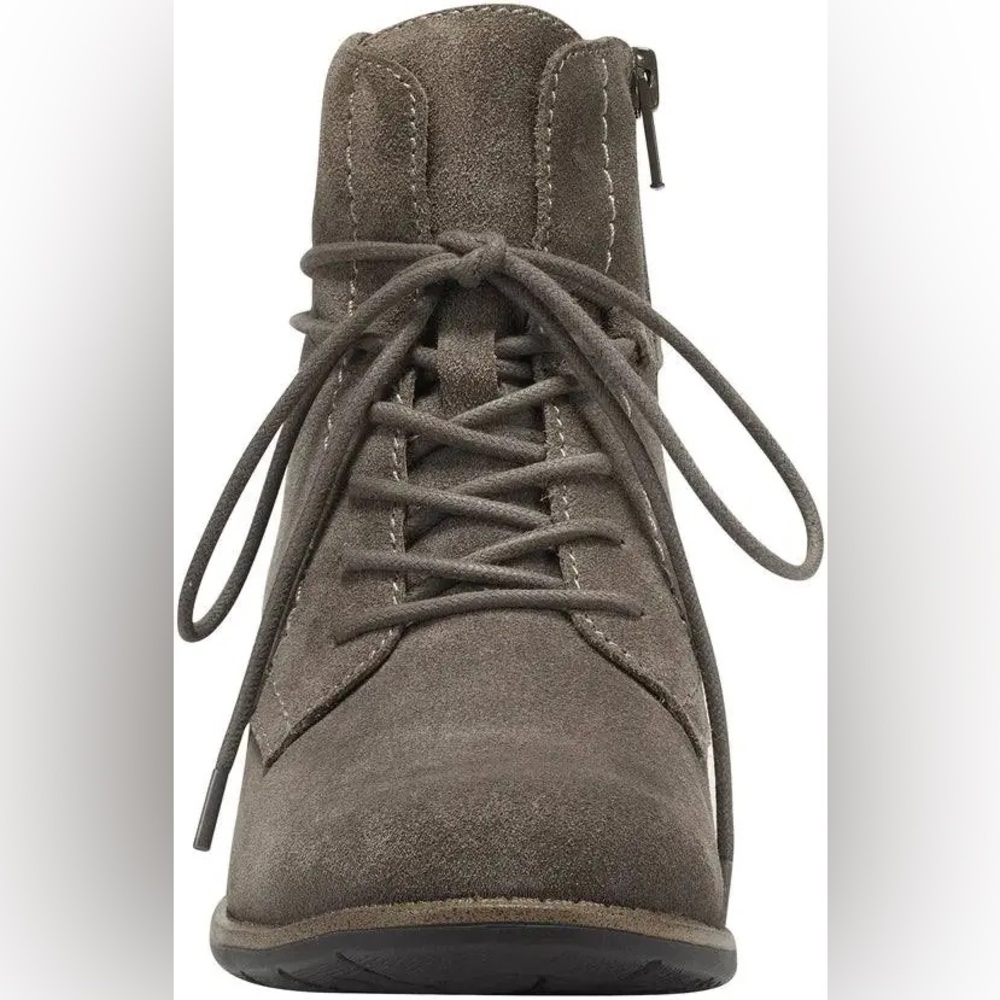 Earth Origins Suede Booties -like new-size 10